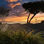 Seven Boutique Hotel
