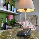 Seven Boutique Hotel *