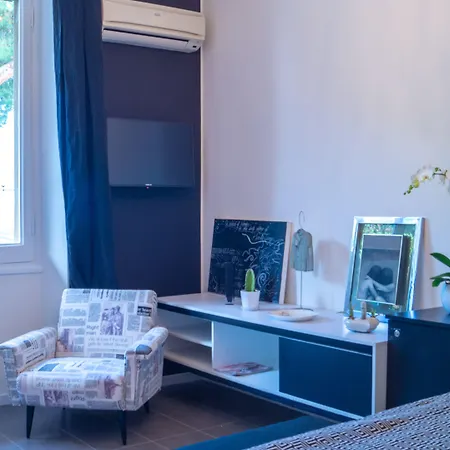 Hotel Seven Boutique *