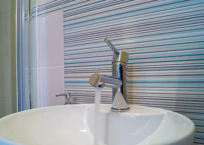 Seven Boutique Hotel