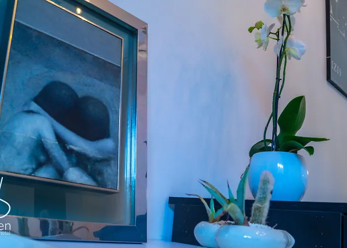 Seven Boutique Hotel